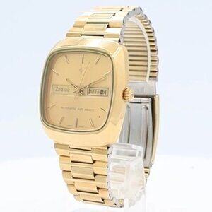 Vintage Zodiac 863 988 SST 36000 Red Dot Jumbo Men's Automatic Wristwatch 86